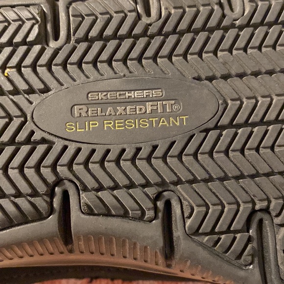 Skechers Slip Resistant Black Shoes - Picture 4 of 7